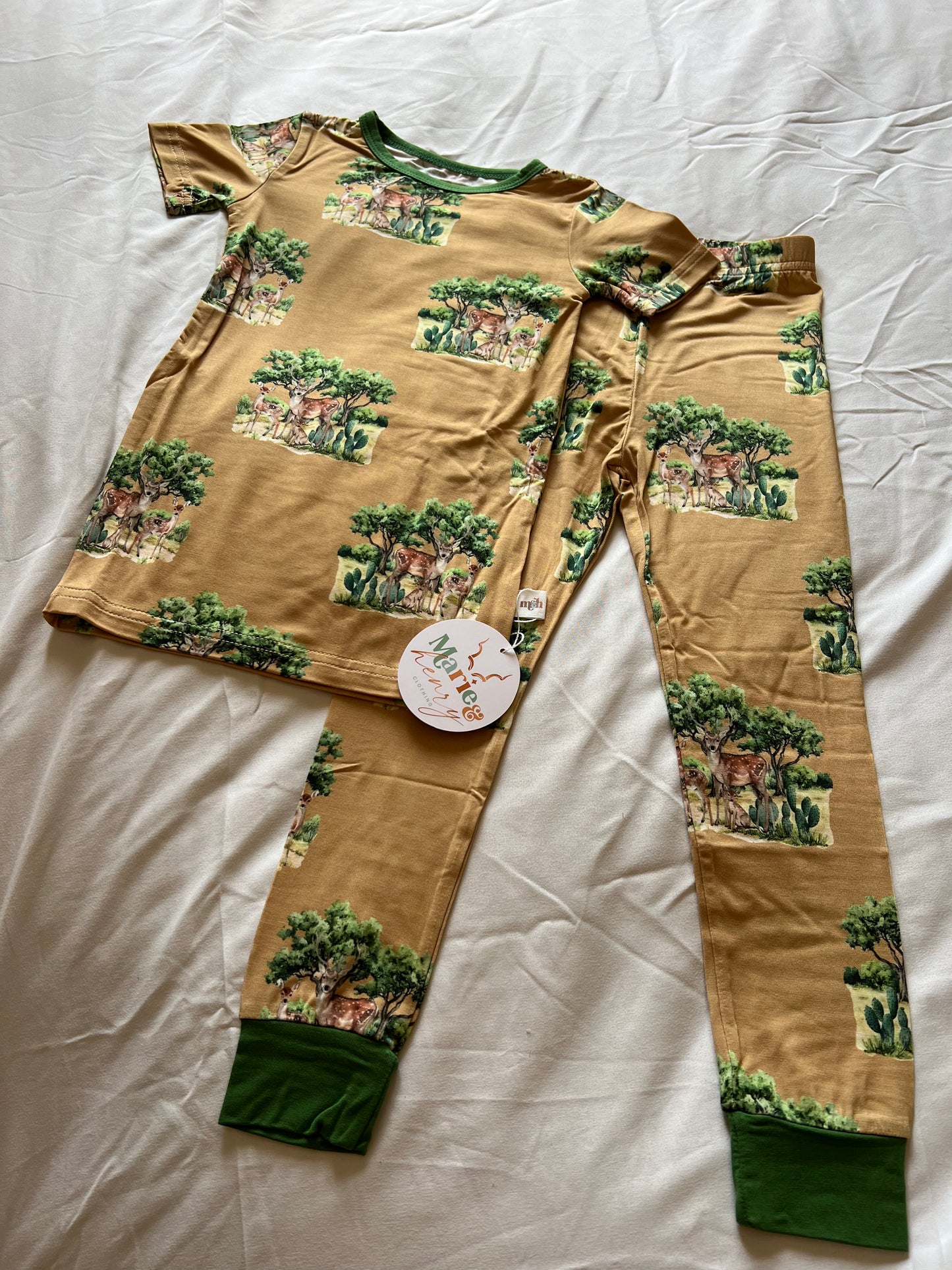 Texas Axis Two Piece